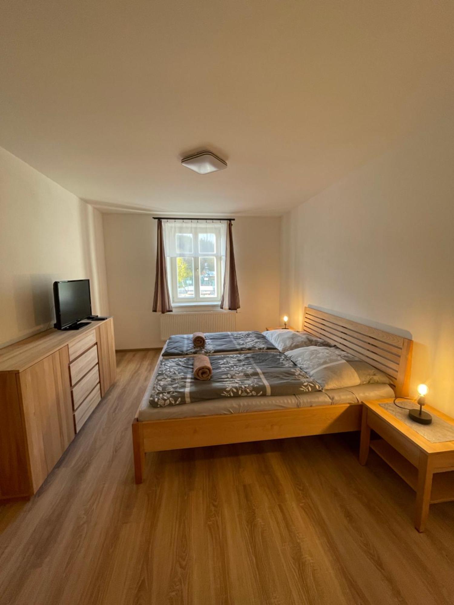 Apartman Kamenak Vimperk Luaran gambar